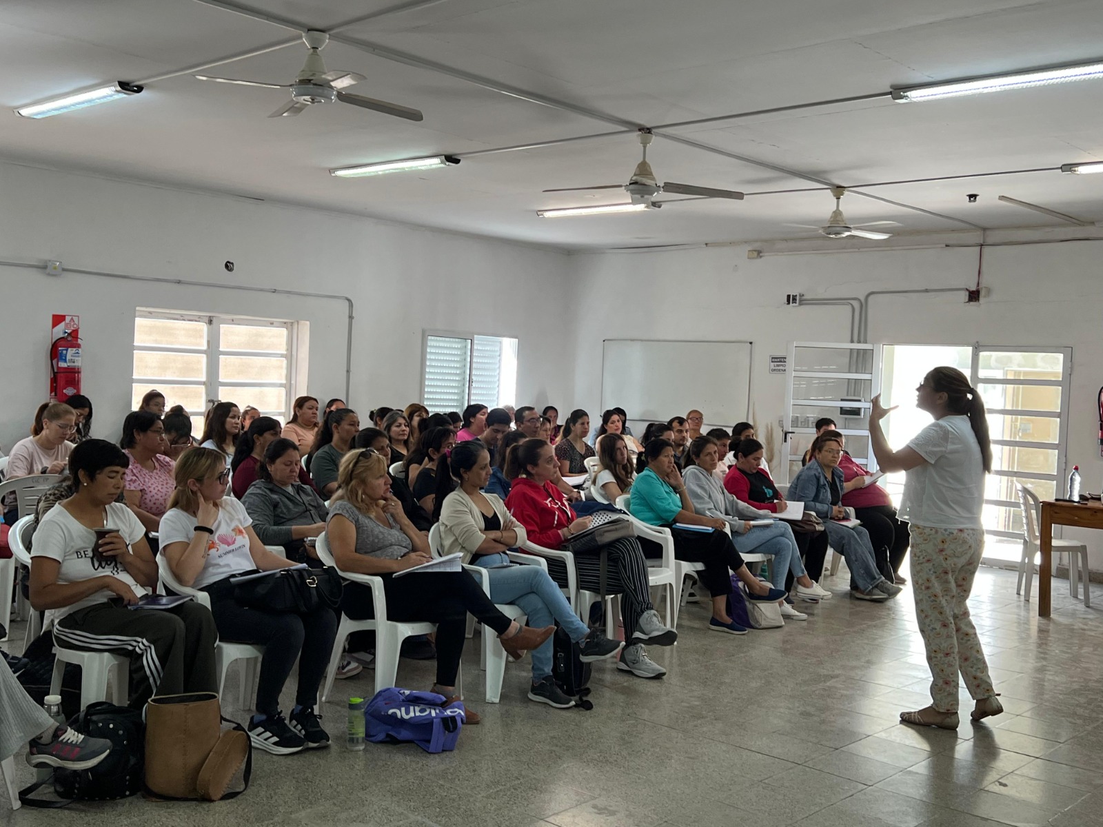 Más de 100 participantes se capacitan en el Curso de Cuidadores Domiciliarios para Adultos Mayores
